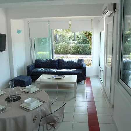 Appartement Les Arcades à Porto-Vecchio  Chambre photo